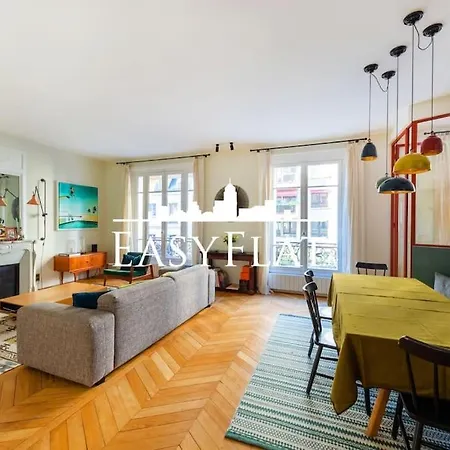 Very Pretty 3-bedroom Apartment, Passy- La Muette, 16, By Easyflat 아파트 파리